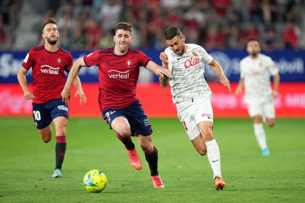nhan-dinh-soi-keo-mallorca-vs-osasuna-luc-03h00-ngay-11-2-2025-1